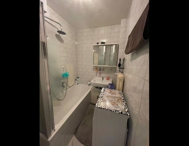 Eine Zimmer Wohnung zum vermieten - Photo 1