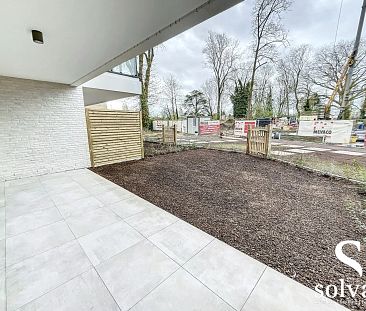 Ruim appartement met tuin en 2 slaapkamers op gelijkvloers te centrum Knesselare. - Foto 4