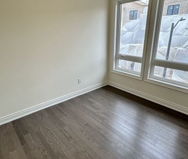 For Lease - 3346 Millicent Avenue Unit# Coach House, Oakville, Ontario - Photo 6