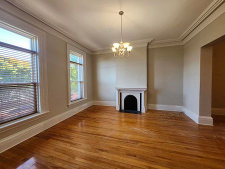 123 Wright Street - U3 - Photo 2