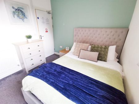 Room 6, Hungerford Road, Crewe, CW1 - Photo 5