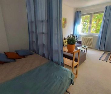 Helle Sonnige & Sanierte Wohnung mit Süd-Balkon in Steglitz - Foto 1