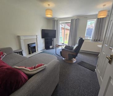 2 bedroom terraced house to rent - Photo 2