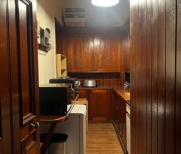 Room in a Shared Flat, Drumsheugh Gardens, EH3 - Photo 4