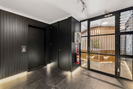 5/53-55 Elizabeth Bay Road, Elizabeth Bay NSW 2011 - Apartment For Rent | Domain - Photo 3