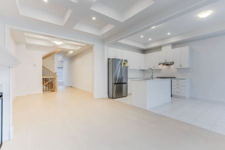 For Lease - 1250 Anthonia Trail, Oakville, Ontario - Photo 4