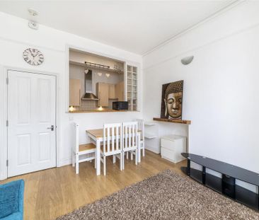 1 bedroom ground floor flat to rent - Photo 2