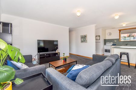 2 / 35 Woolven Street, Youngtown TAS 7249 - Photo 4