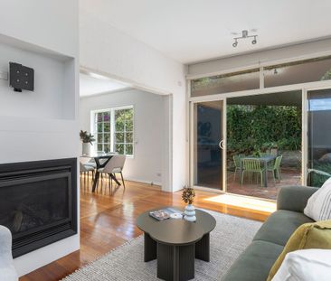 Space To Live, Garden To Love - Photo 1