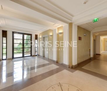 Location Appartement 1 pièce 31m² - Photo 1