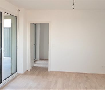 Lichtdurchflutetes Wohnen: 2-Zimmer-Wohnung mit Großem Balkon für L... - Photo 3
