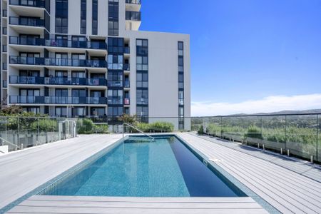 512/90 Swain Street, Gungahlin - Photo 4