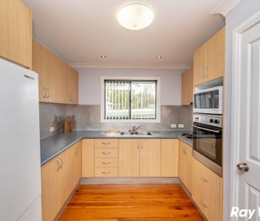 HOMELY COOMBA PARK HOME - Photo 2