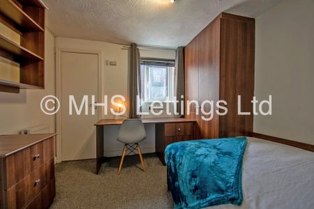 4 Bedroom Mid Terraced House for rent in Beechwood Mount - Photo 5