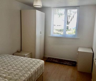 Brunswick Court, Swansea. SA1 4HX - Photo 3