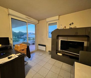 Location Appartement 2 pièces 49m² LA SEYNE SUR MER 83500 - Photo 1