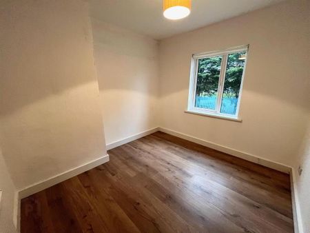 9 Sandbrook Park, Belfast, BT4 1NL - Photo 3