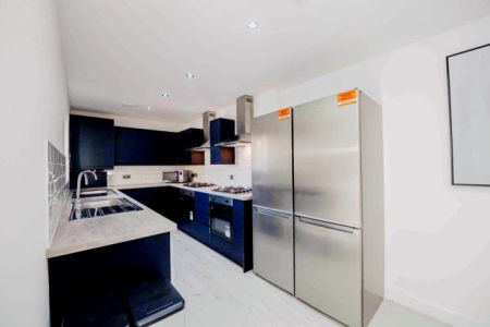 6 Beds 0 Baths - Photo 5