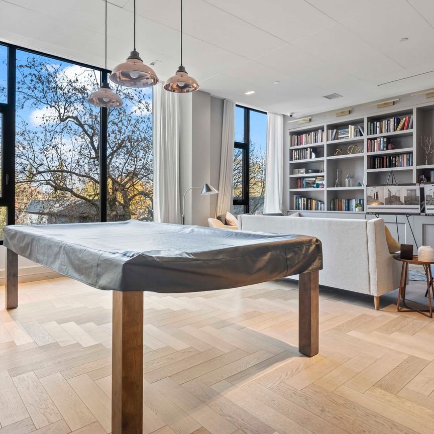 For Lease - 1100 Kingston Road Unit# 423, Toronto, Ontario - Photo 1