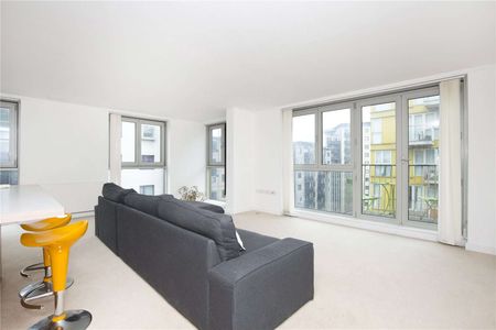 A large two double bedroom, two bathroom apartment located in a secure central development. - Photo 2