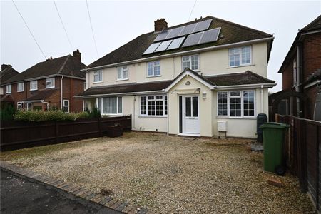 Hillary Road, Basingstoke, Hampshire, RG21 - Photo 2