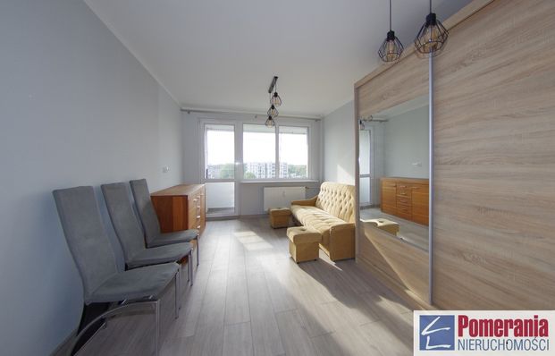 os. Piastowskie, ul. Edwarda Dembowskiego - Zdjęcie 1