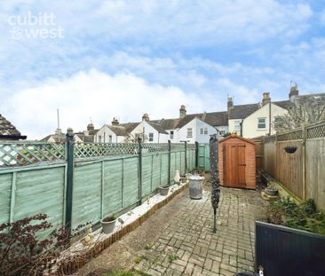 2 bedroom terraced house to rent - Photo 3