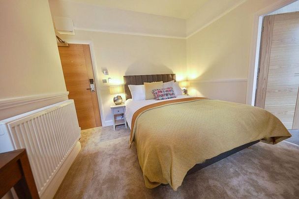 4 bedroom house of multiple occupation to rent - Photo 1