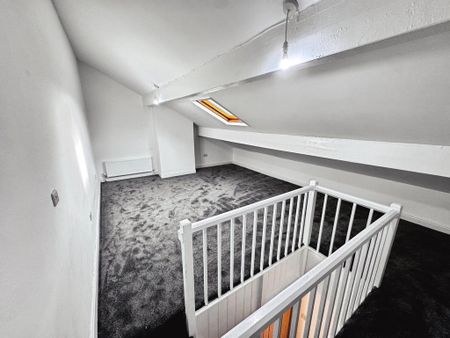 3 bedroom terraced house to rent - Photo 5