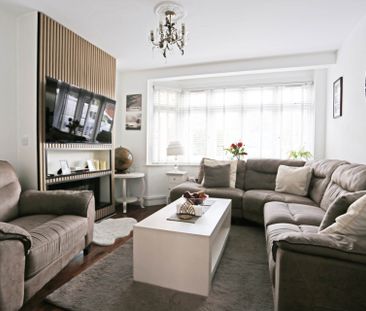 Price £2,200 pcm - Let - Photo 2