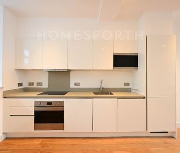 1 Bedroom Duplex - Photo 3