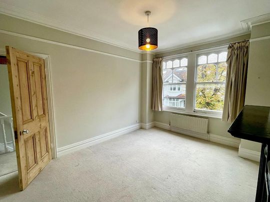 3 bedroom maisonette to rent - Photo 1