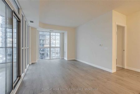 For Lease - 65 Watergarden Drive Unit# 503, Mississauga, Ontario - Photo 4