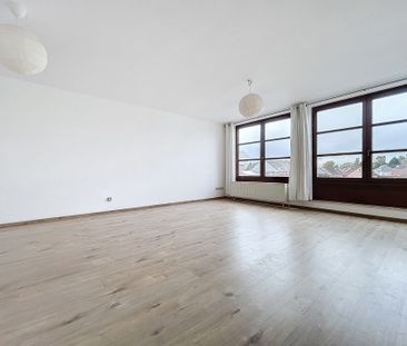 Prachtig appartement van 90m ² goed gelegen en gerenoveerd - Photo 3