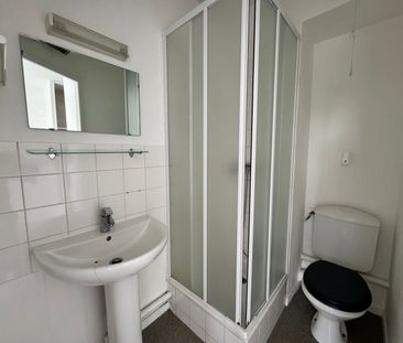 Location Appartement 1 pièce 17m² ORLEANS 45100 - Photo 3