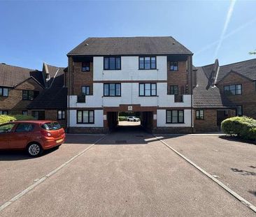 Ridge Green, Shaw, Swindon, SN5 - Photo 1