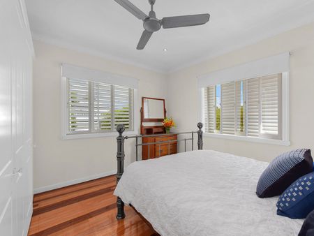 23 Grove St, Albion QLD 4010 - House For Rent - $850 | Domain - Photo 2