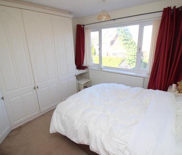 4 bedroom detached house to rent - Photo 4