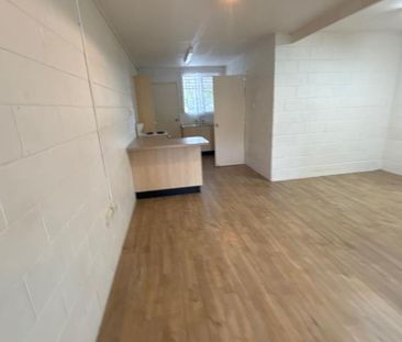 Unit walking Distance to Shops - Photo 2