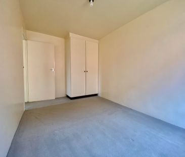 2/157 St Leonards Road, Ascot Vale - Photo 2