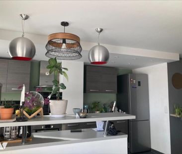 APPARTEMENT F3 SECTEUR SAINT JULIEN/PLACE DES CHARTREUX - Photo 4