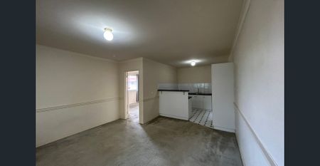 Open the Door to Cityside Sophistication - Photo 3