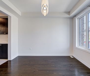 For Lease - 166 Coronation Road, Whitby, Ontario - Photo 4