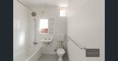 Character Apartment - Photo 3