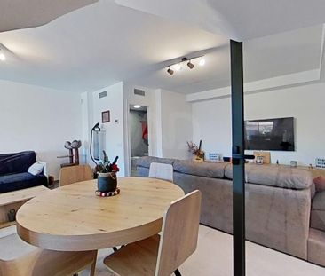 Barcelona, Catalonia 08729 - Photo 2