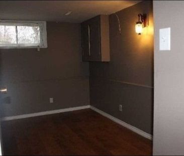 For Lease - 2012 Bonnymede Drive, Mississauga, Ontario - Photo 3