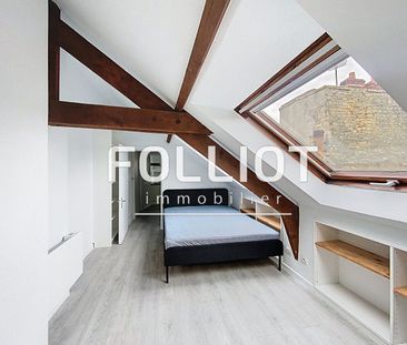 Charmant T2 meublé sous les combles à deux pas du château - Photo 1