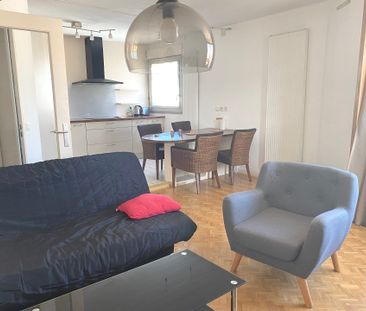 Location Appartement 3 pièces 64m² LYON 6ème - Photo 2