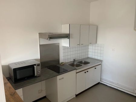 Location Appartement 2 pièces 33 m2 à Saint-Quentin - Photo 3