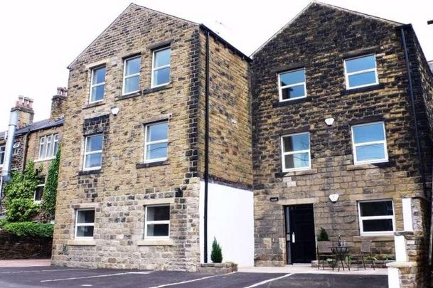 Apartment, Wakefield Road, Denby Dale, Huddersfield, HD8 - Photo 1